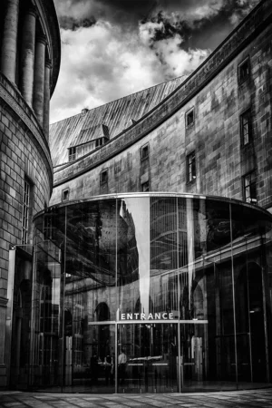 LibraryWalkbw