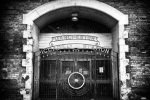 Piccstationgates