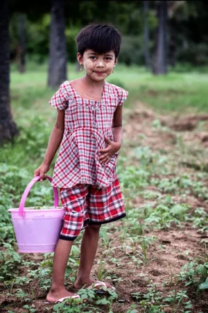 bucketgirl