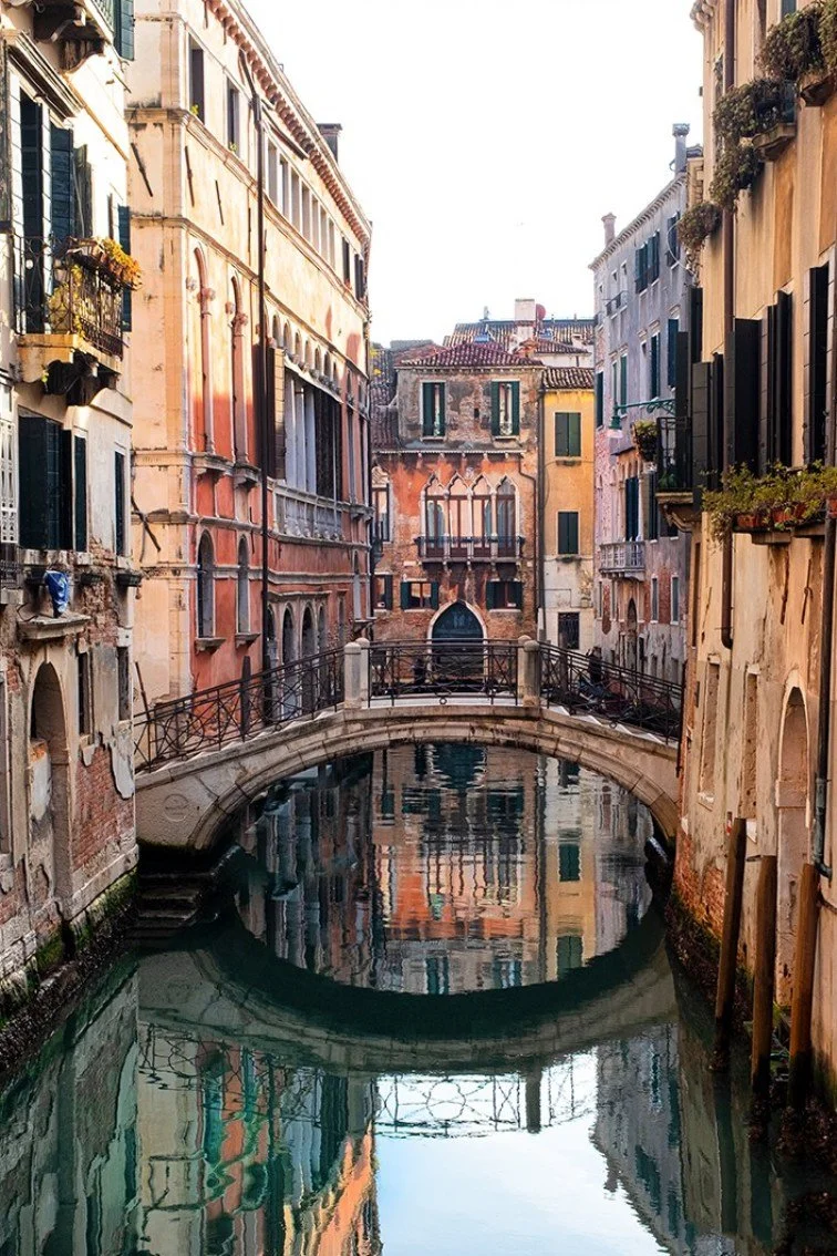 ovalreflections
